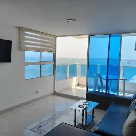 Apartamento En Edificio El Conquistador Sector El Laguito - By Corfeinco *